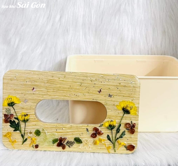 Quà tặng hộp rút giấy hoa ép resin epoxy - Mã: 01