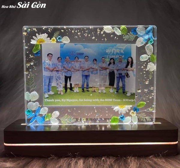 Tranh hoa khô ép Resin Epoxy - Mã: 01
