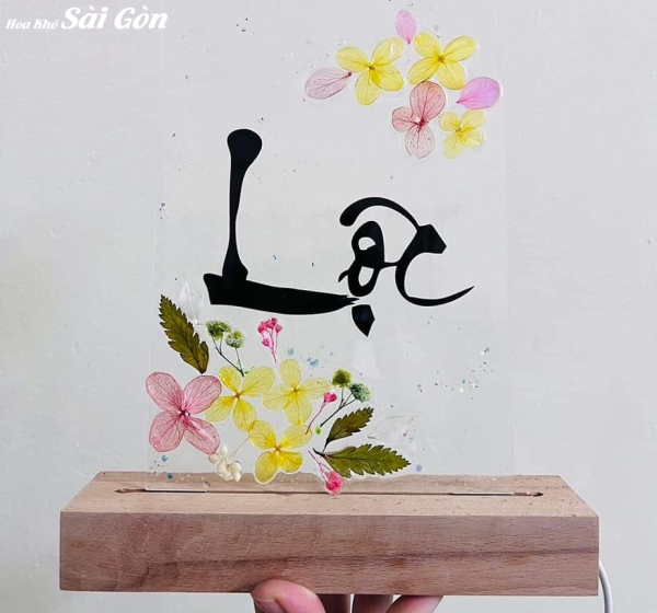 Tranh hoa khô ép Resin Epoxy - Mã: 022