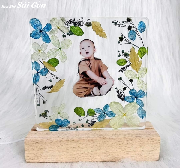 Tranh hoa khô ép Resin Epoxy - Mã: 04