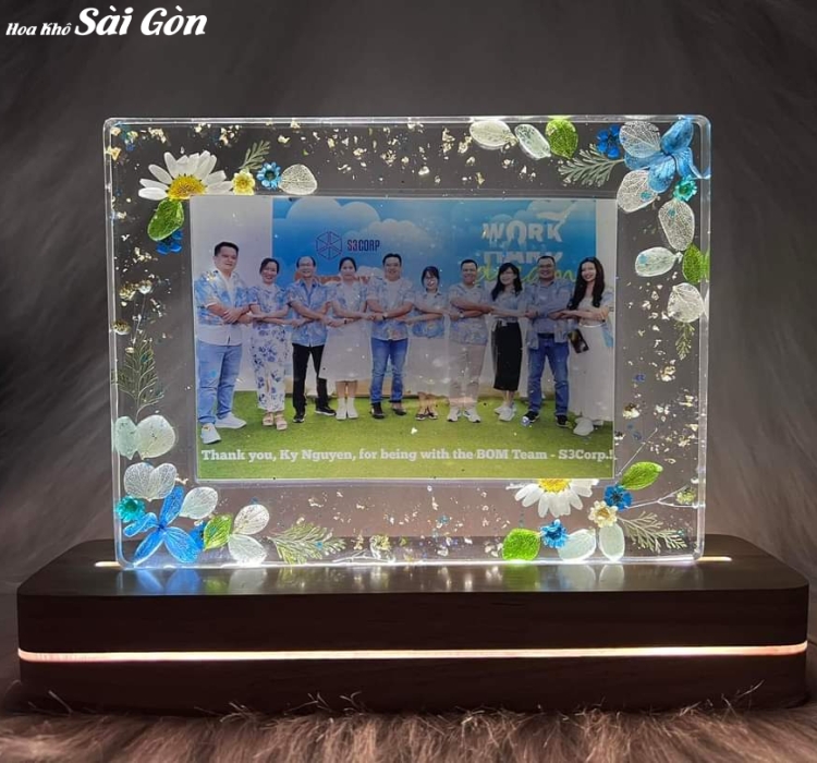 Tranh hoa khô ép Resin Epoxy - Mã: 01