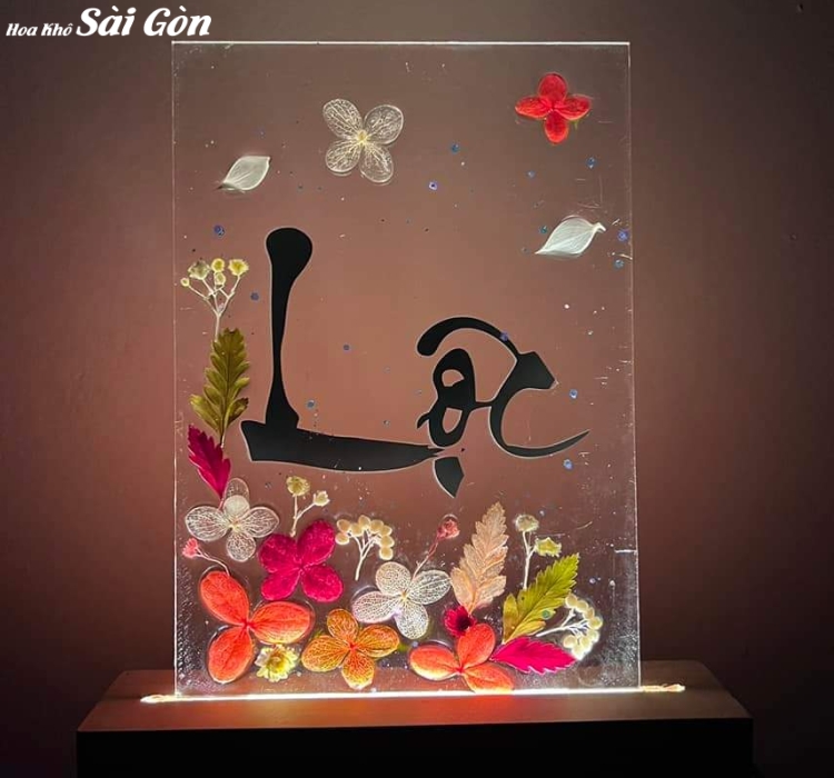 Tranh hoa khô ép Resin Epoxy - Mã: 023